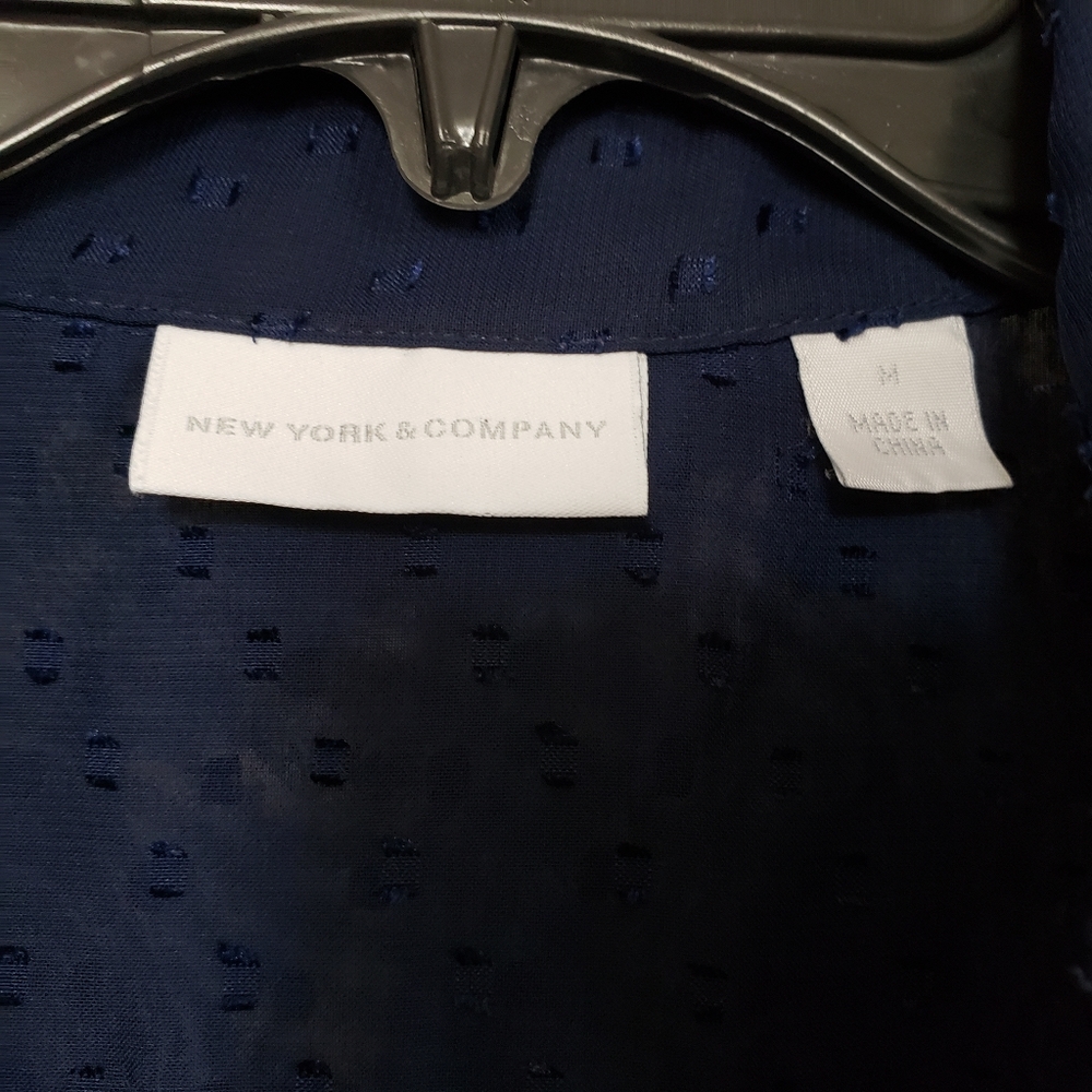 New York & Company size M - Picture 2 of 5